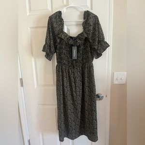 NWT Cottage Core Floral Dress